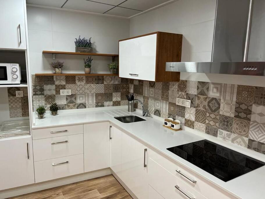 Agradable Casa Familiar En Pliego. Apartment ภายนอก รูปภาพ