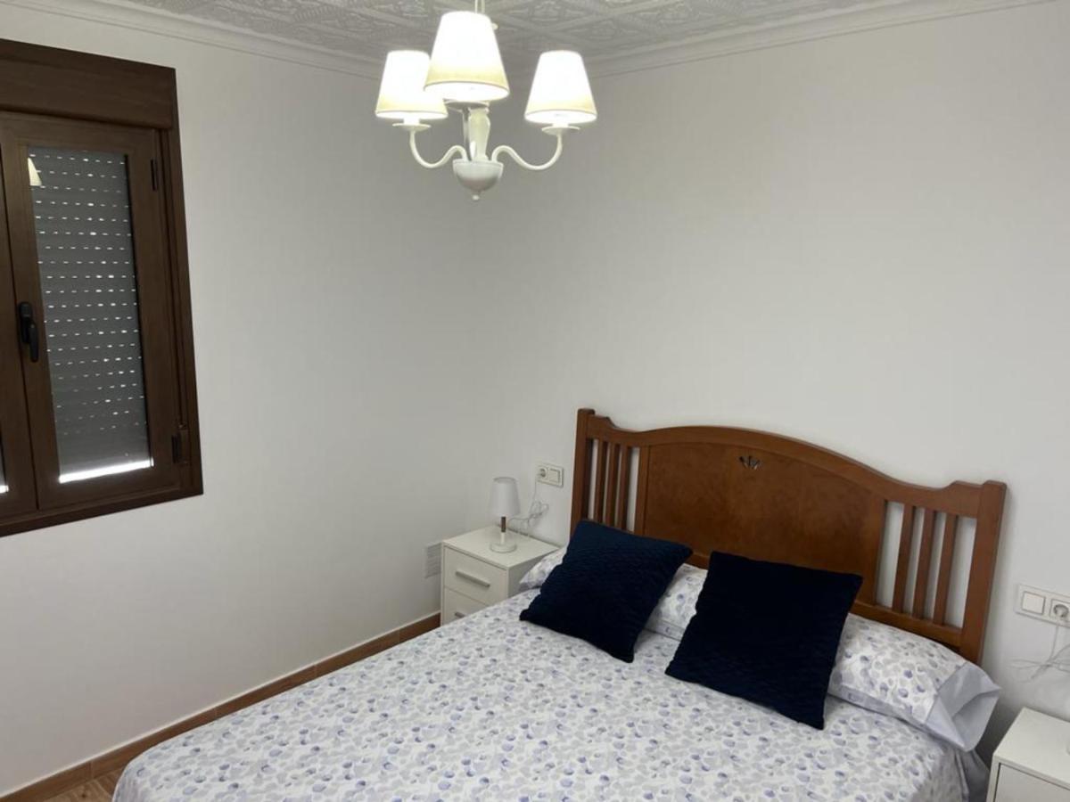 Agradable Casa Familiar En Pliego. Apartment ภายนอก รูปภาพ