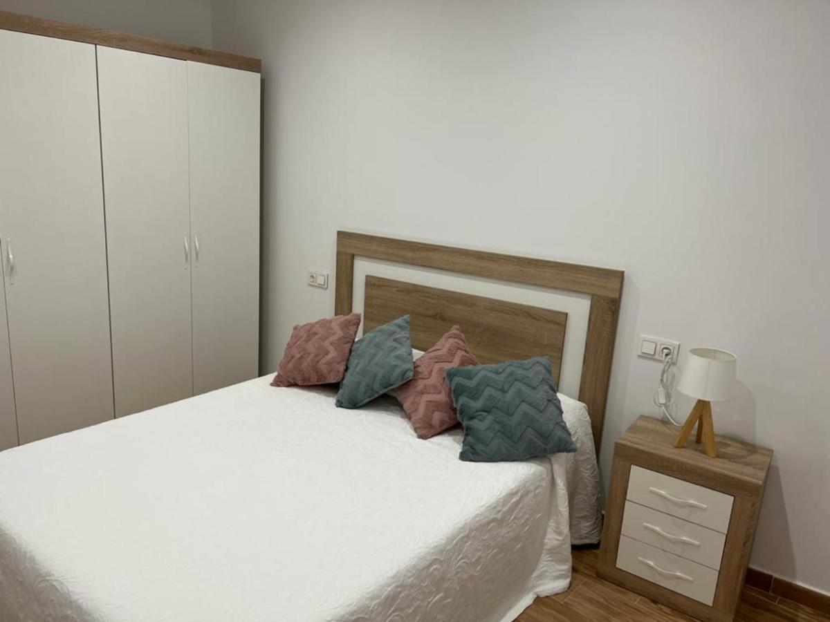 Agradable Casa Familiar En Pliego. Apartment ภายนอก รูปภาพ
